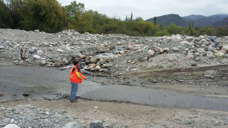 Monitoreos en los ríos de Ambato