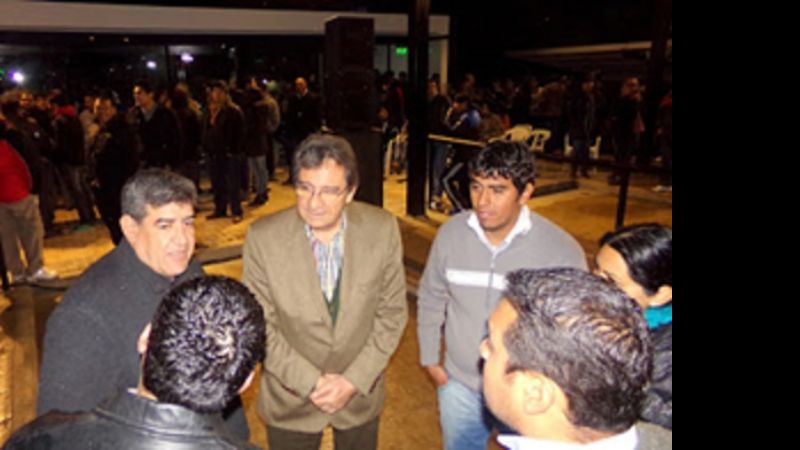 De la humillación y expulsión partidaria, a la amistad