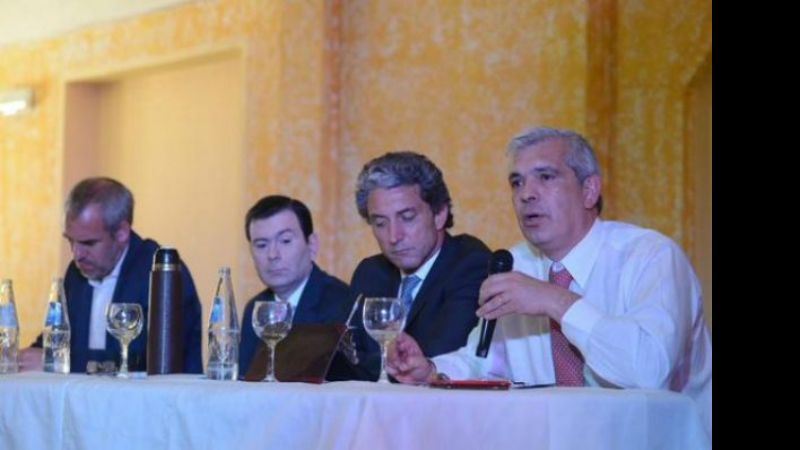 Intendentes radicales de Córdoba “blanquearon” apoyo a Scioli