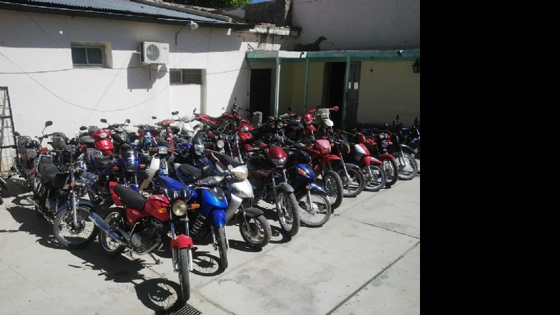 Retienen más de 30 motos en operativo en Santa María