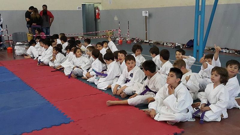 Multitudinaria 2da. fecha por el Provincial 2015 de la UCK