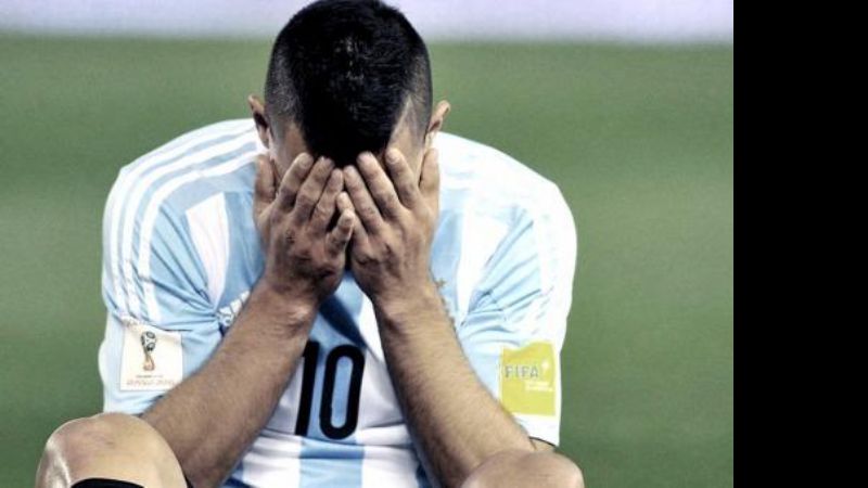 Agüero se perderá siete partidos en el City y el de Brasil con Argentina
