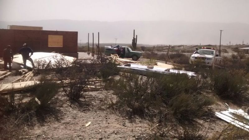 El fuerte viento derribó viviendas en Amaicha del Valle