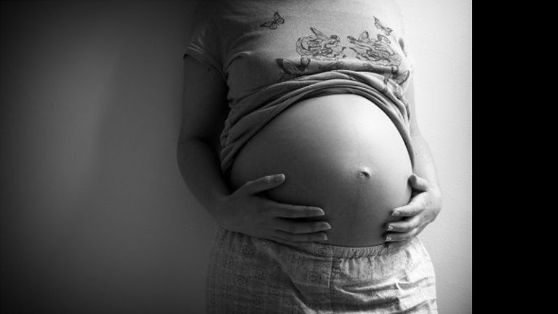 Según Unicef, cada 10 minutos una adolescente se convierte en mamá en Argentina