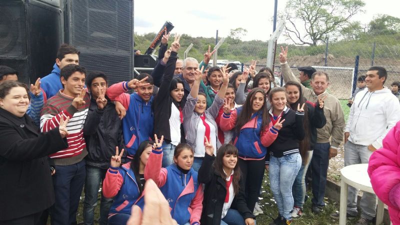 Entrega de viviendas y créditos en Ancasti