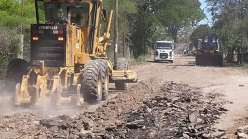 Repavimentación de la calle Crisanto Gómez