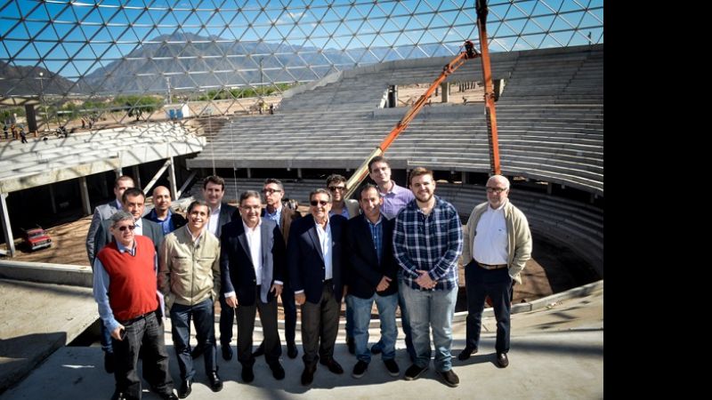 Jalil y su equipo mostraron la experiencia de la gestión municipal en La Rioja