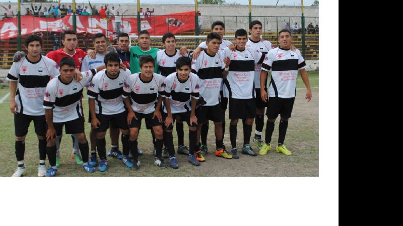 Independiente y Juventud Unida son los finalistas del “Petit”