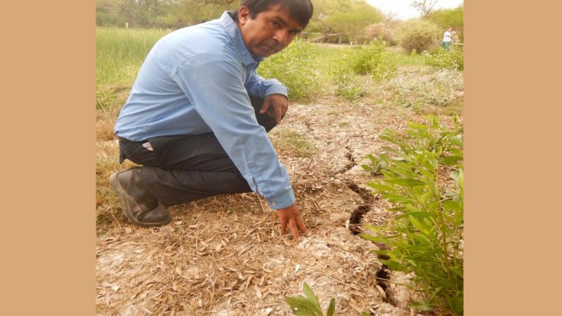 La tierra se abrió en el paraje Aguas Calientes