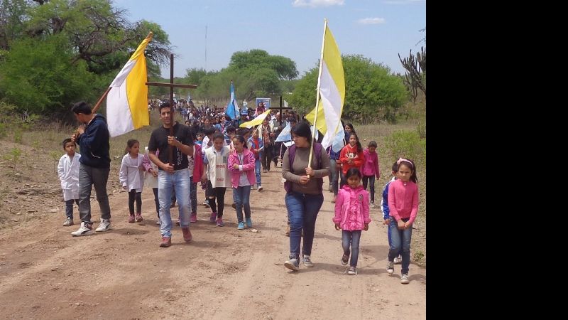 Una multitud en la fiesta del Divino Niño Jesús en Achalco