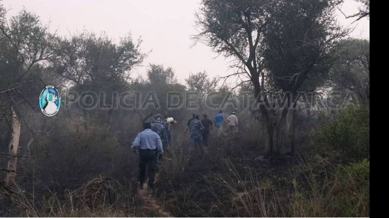 Voraz incendio en Los Altos