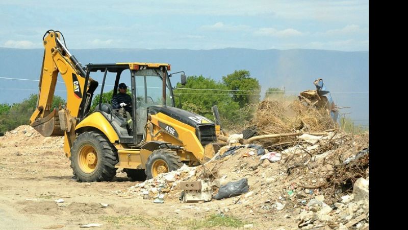 Operativo de limpieza en el Oeste de la Capital