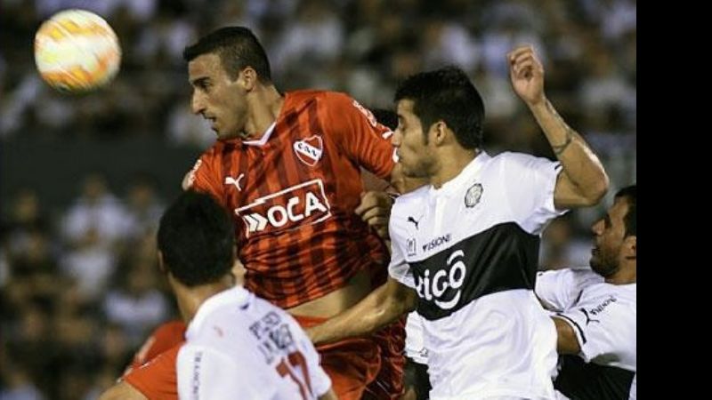 El “Rojo”, en Avellaneda, frente a Independiente Santa Fe de Colombia