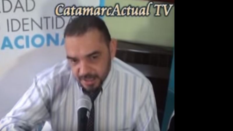 Locutores locales recibieron su carné profesional