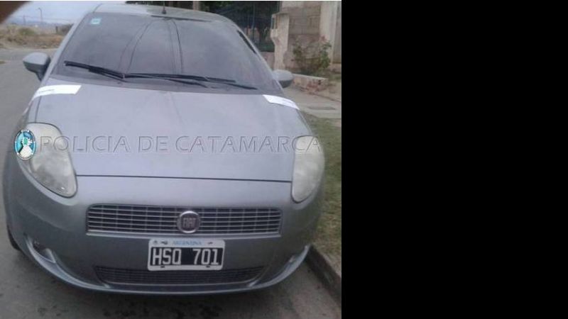 Secuestran en la ciudad, un auto robado en Córdoba
