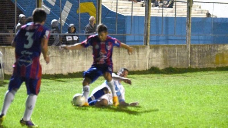San Lorenzo empató con el “Lobo” entrerriano y está arriba