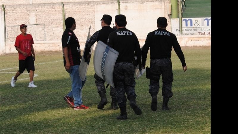 Los impresentables de siempre, no se dieron con el gusto