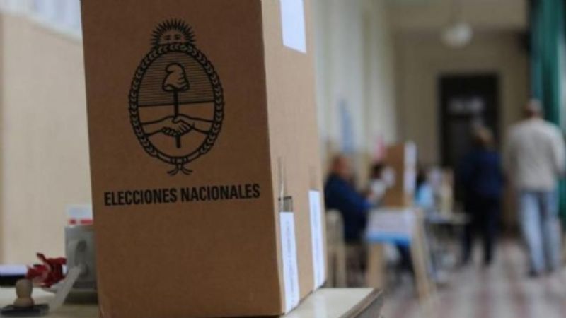 A esta hora, estiman que votó el 30% del padrón