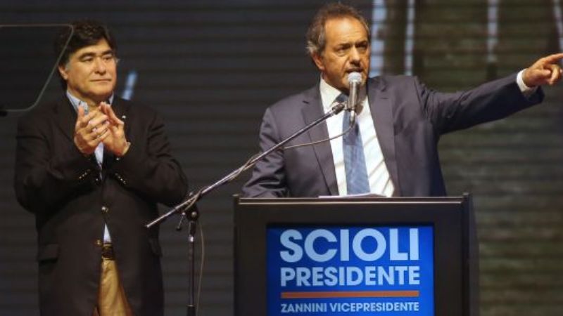 Scioli: "Convoco a los indecisos y a los independientes"