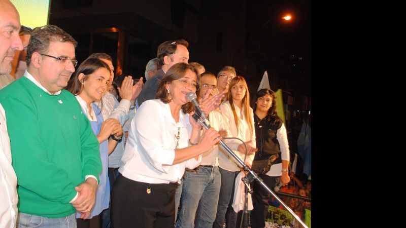 Lucía sigue gobernando la provincia de Catamarca