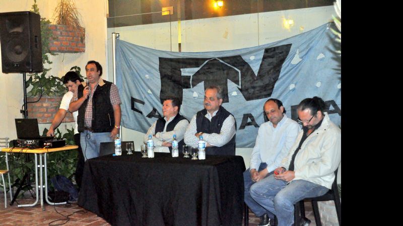 Retroceder nunca, Macri jamás