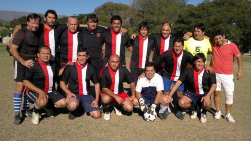 Los Arquitectos por el título con los “Cuervos” al acecho