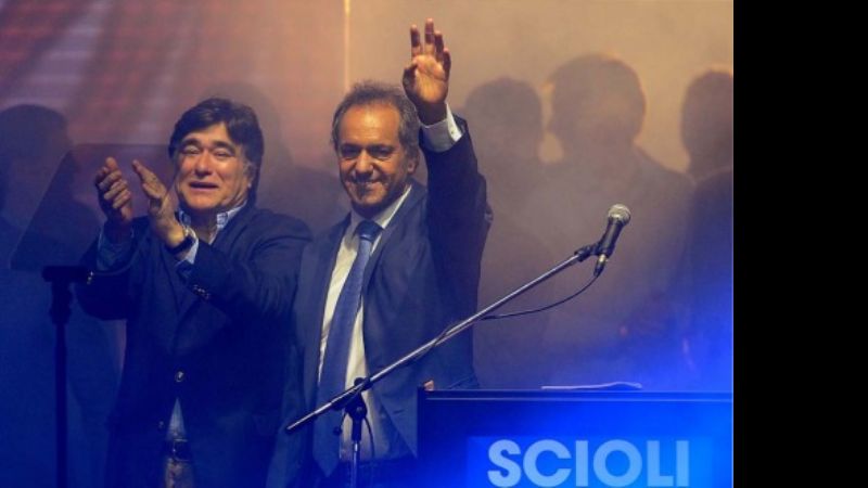 "El cambio, para Macri, es que todo vuelva a estar en manos del mercado"