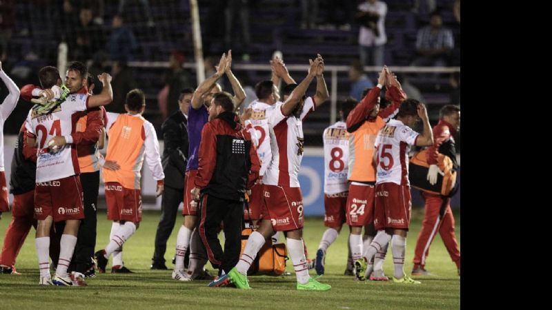 Huracán a la Libertadores 2016, por la eliminación de Independiente