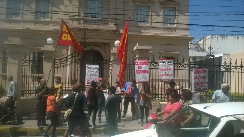 Escrache en el Obispado