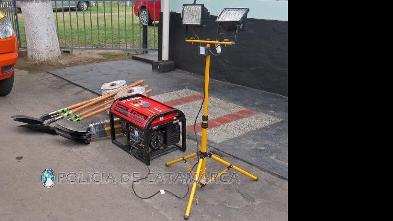 Entrega de elementos para la Policía