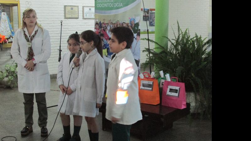 El Colegio Montessori visitó el Centro Terapéutico
