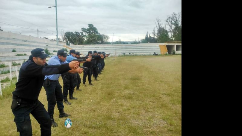 Curso de capacitación para el personal policial de Valle Viejo