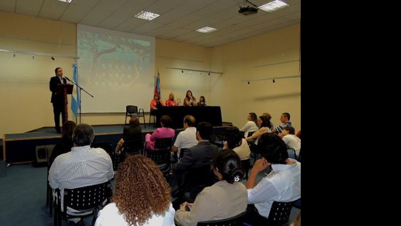 Importante jornada de Conferencia y Debate por la Ley de Talles