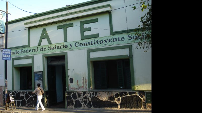 Intimarán a Núñez para que abandone ATE