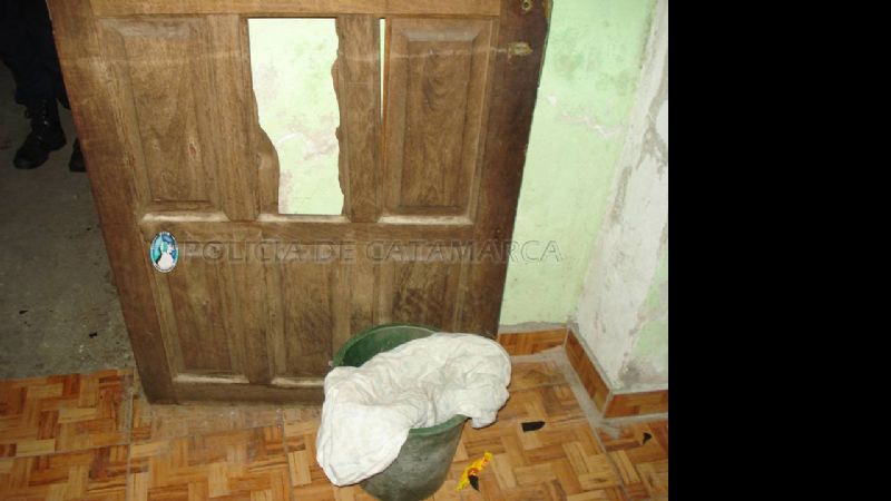 Intentaron prender fuego la casa del acusado de violar a un niño