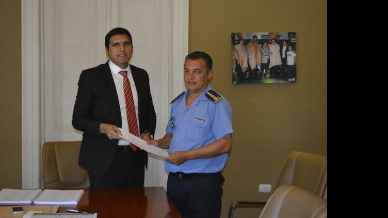 La Policía recibió vales de combustible por $300.000