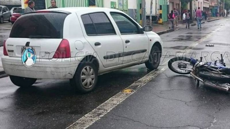 Joven herido tras un choque en pleno centro