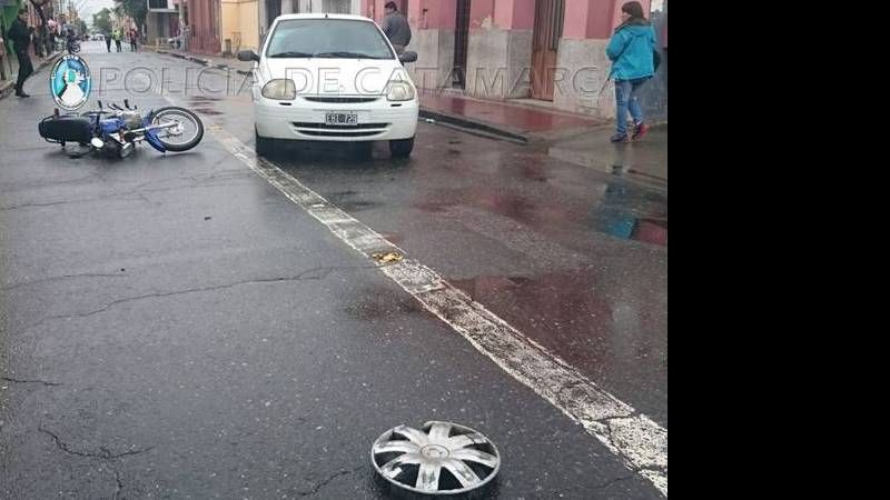 Joven herido tras un choque en pleno centro
