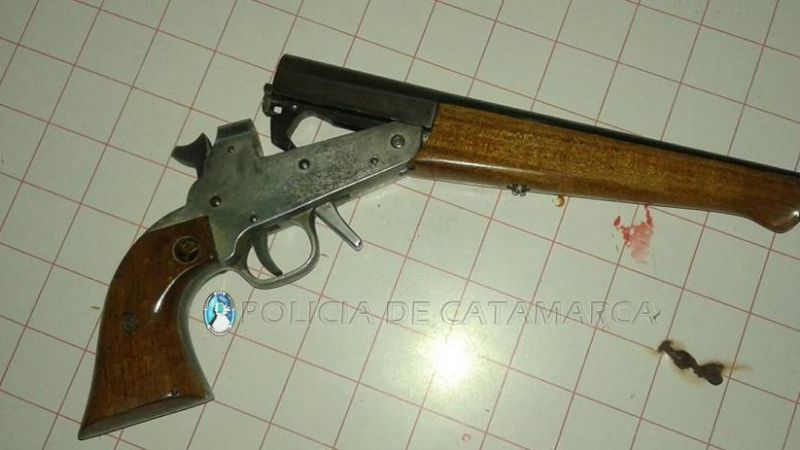 Secuestran un pistolón y un televisor