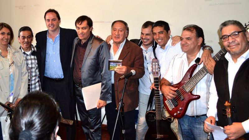 Federico De La Vega presentó “Catamarcanos”