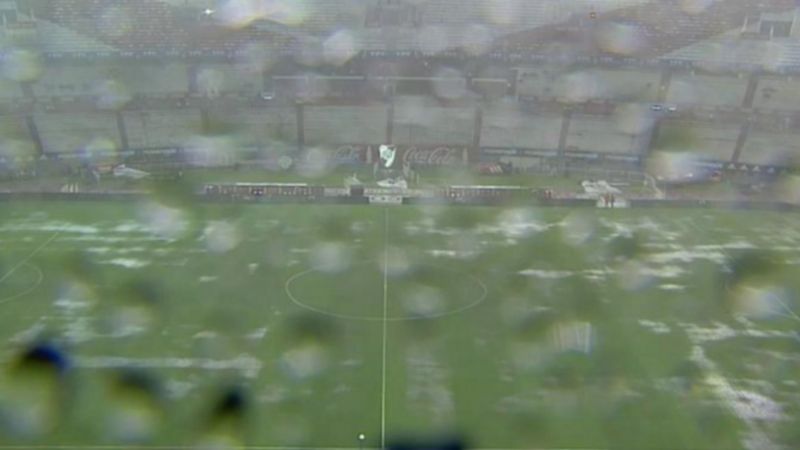 La tormenta pone en suspenso el partido entre Argentina y Brasil