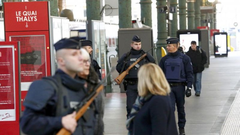 El día después: Francia busca a dos terroristas tras la masacre en París