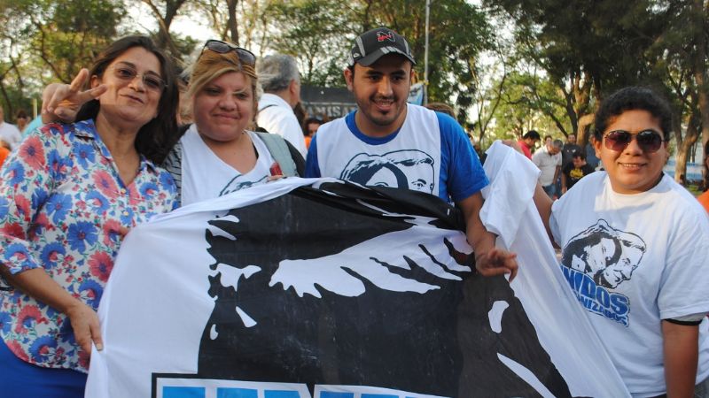 Lucía encabezó la autoconvocatoria de Catamarca en respaldo a Scioli