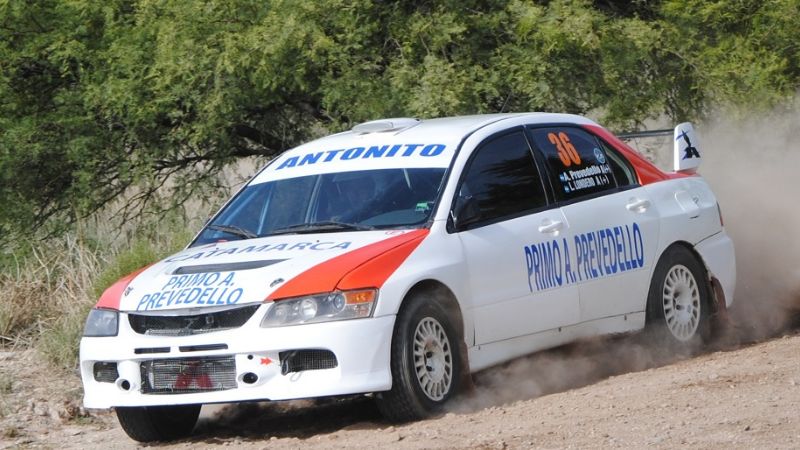 Mario Sampayo se hace “fuerte” en el Rally de Andalgalá