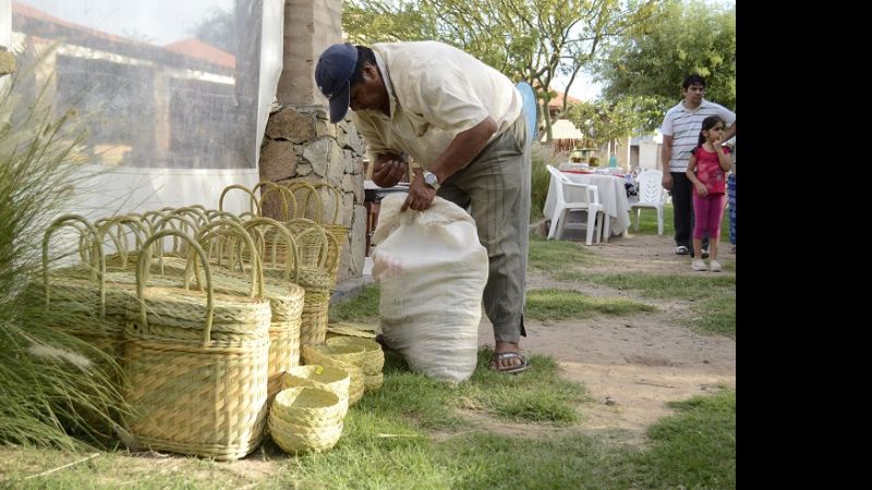 Exitosa 4º Feria Artesanal de la Tradición en SFVC