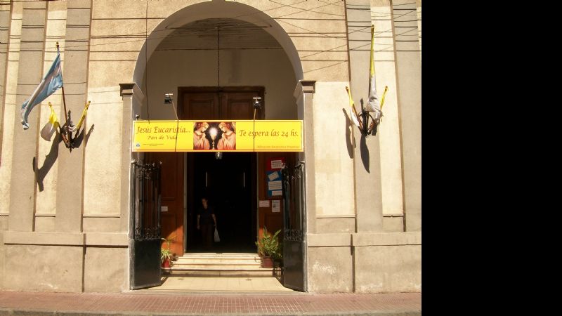 Triduo eucarístico en la capilla de adoración perpetua