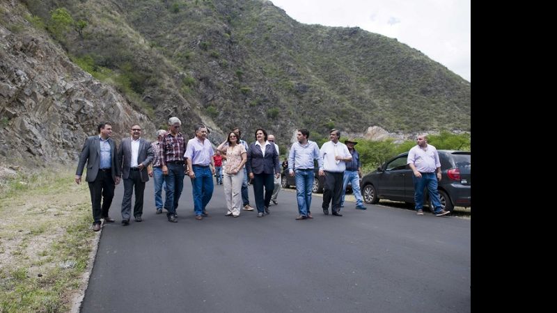 Lucía en Ambato y la Quebrada de Moreira