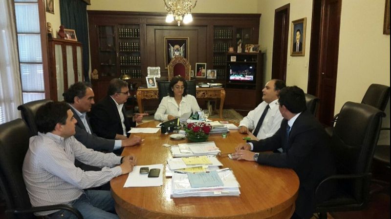 Intendentes analizaron temas de gestión y campaña con Corpacci