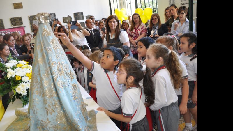 La Virgen del Valle visitó la UNCA