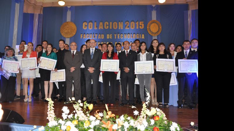 Más de 100 nuevos egresados de la UNCA